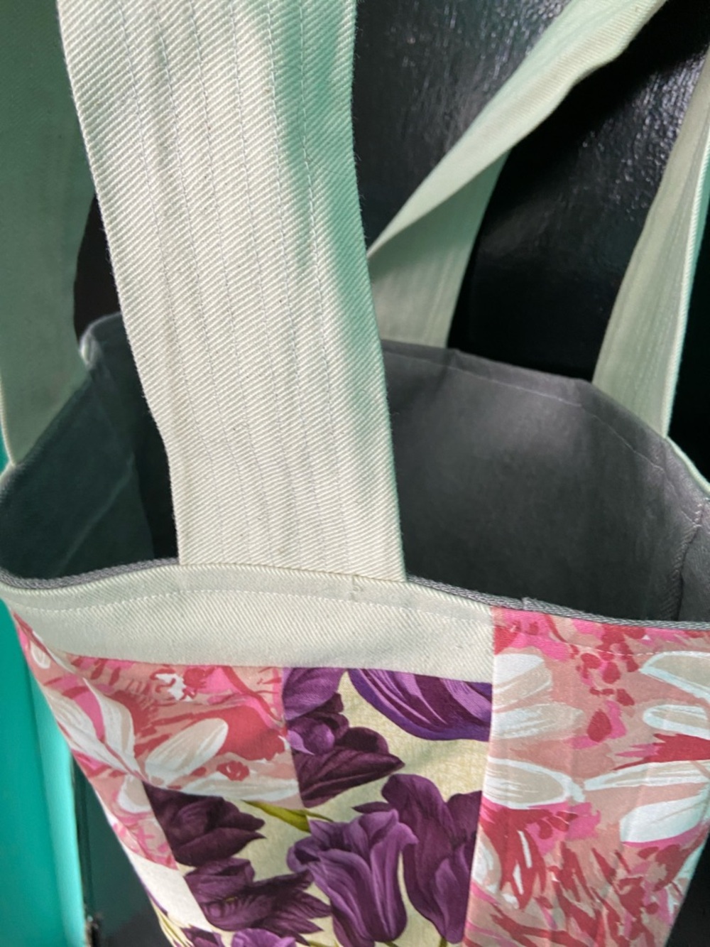 Floral Patchwork Canvas Tote Bag in Purple and Pink - Picture 3 of 3
